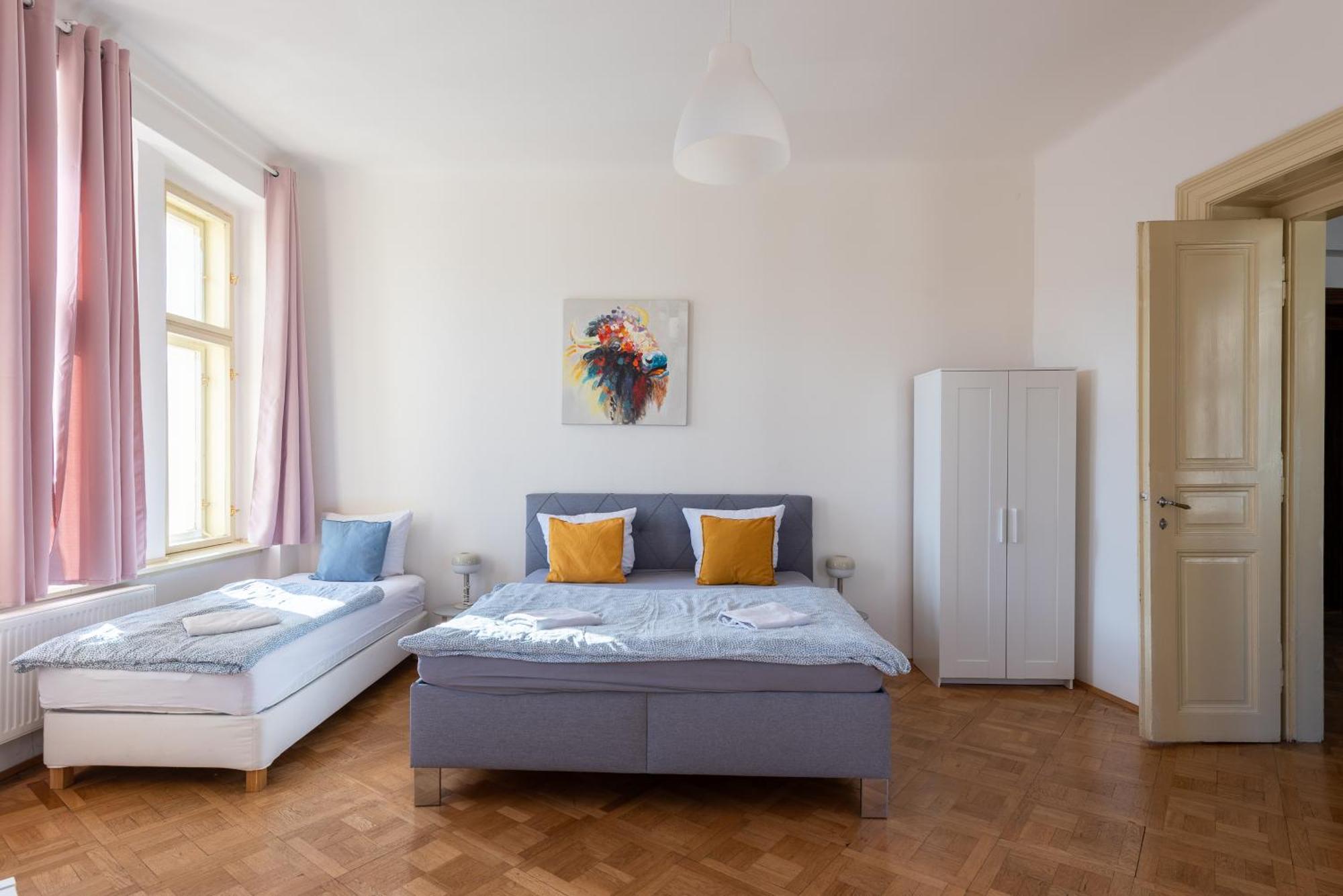 Tesnov Residence Apartments Praga Esterno foto