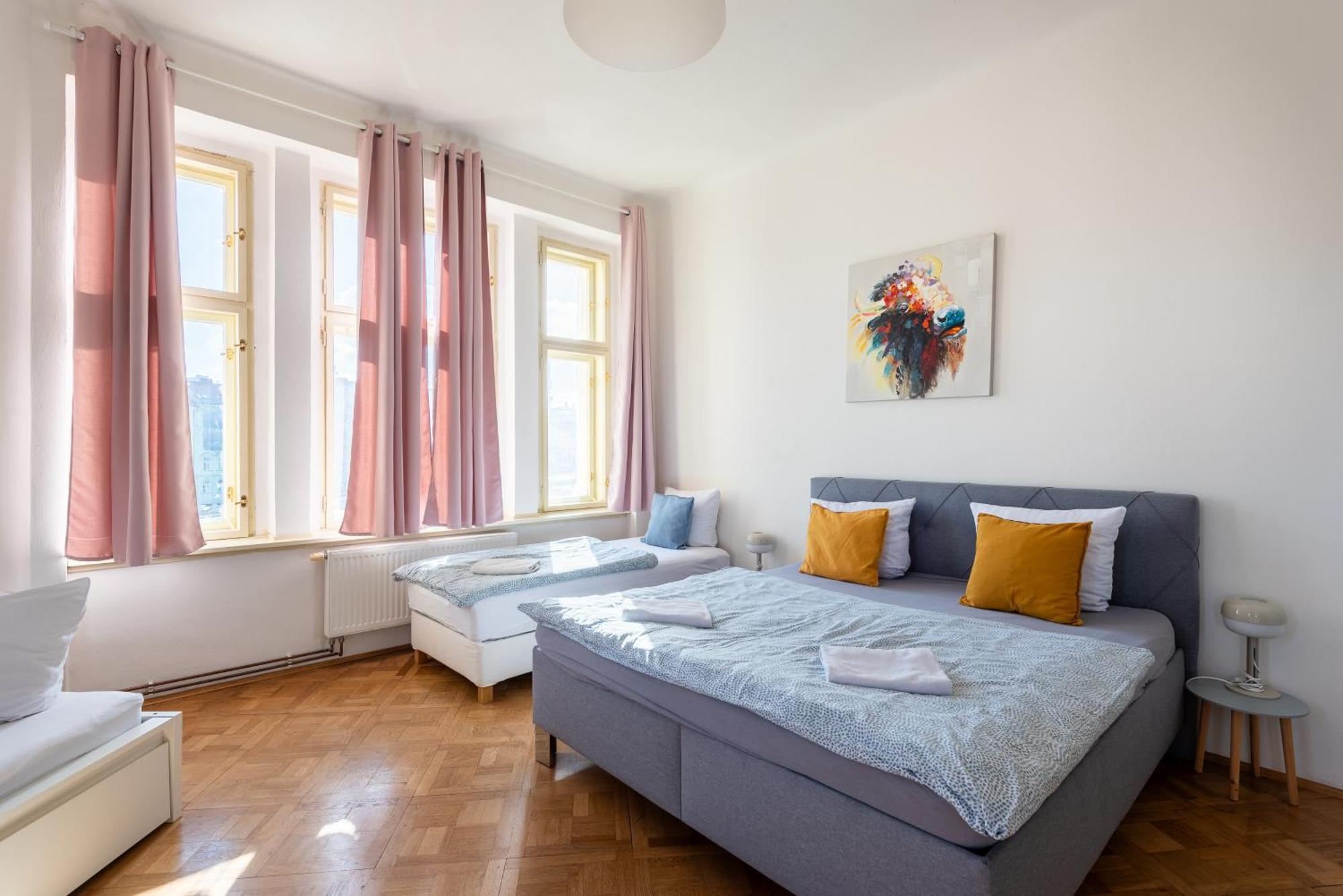 Tesnov Residence Apartments Praga Esterno foto
